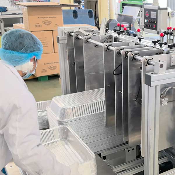 full size aluminum pans